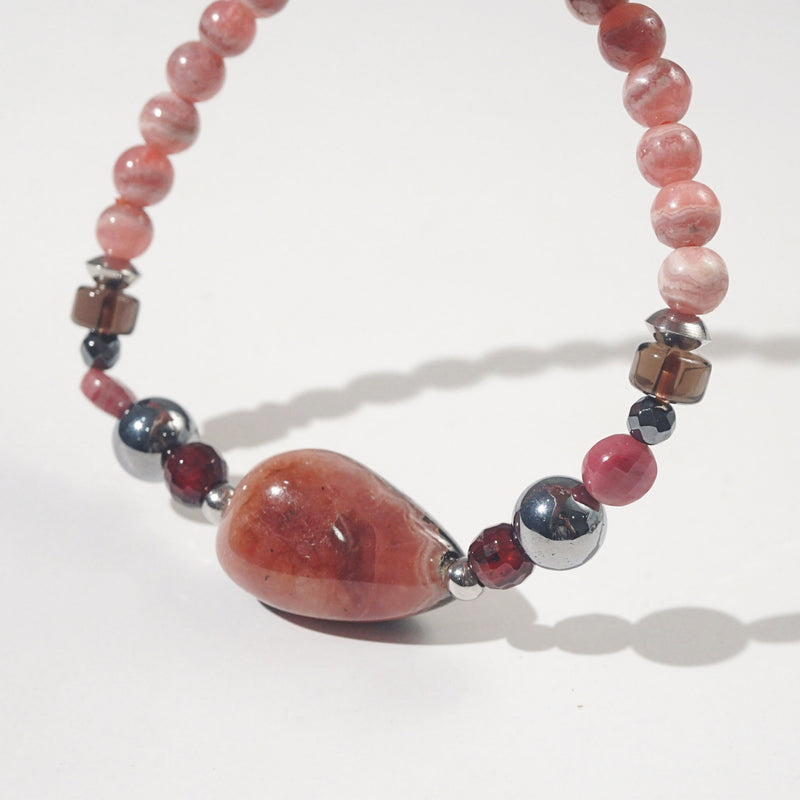 Rhodonite, Hematite, Garnet and Rhodochrosite - GAEA