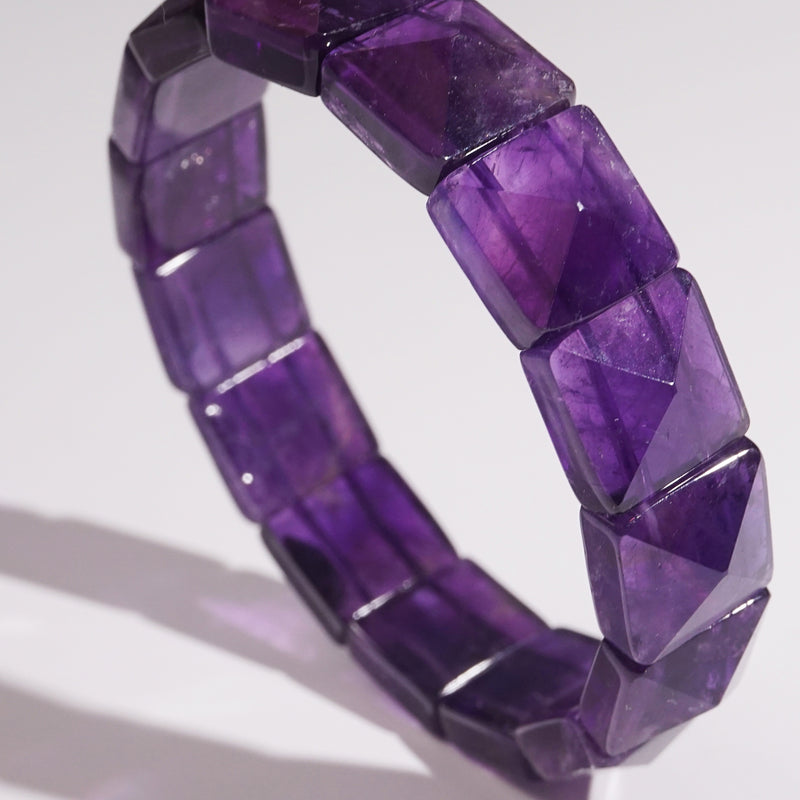 Amethyst Pyramid Square Bangle - Gaea