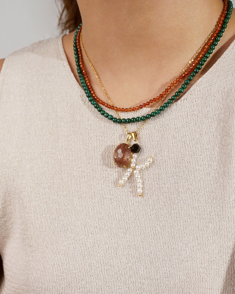 Les Initiales - Personalized Initial Necklace in Freshwater Pearl - Gaea