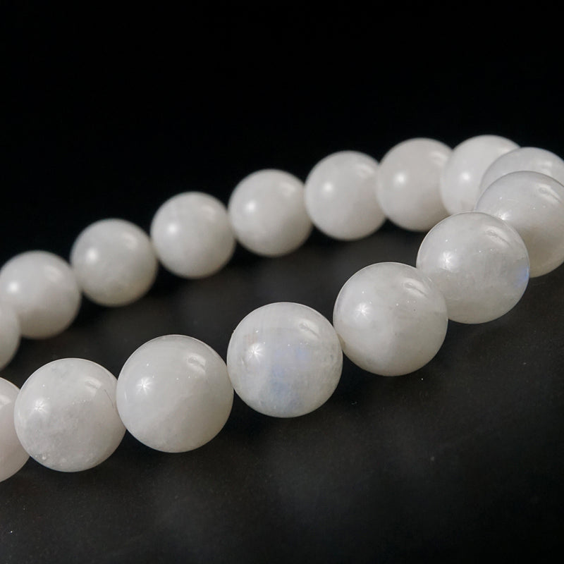 Rainbow Moonstone 10mm - Gaea