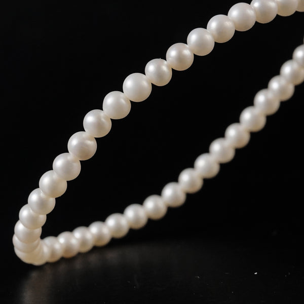 Japanese Freshwater Pearl 4mm - Gaea