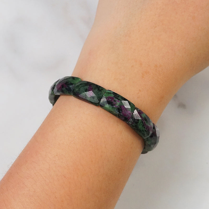 Ruby Zoisite Bangle - Gaea