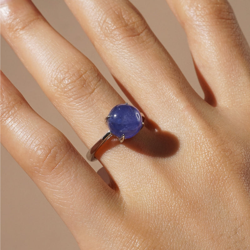 A-Grade Tanzanite Cabochon - Gaea