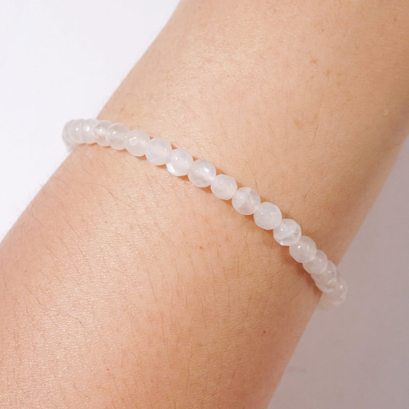 White Moonstone Faceted 4mm - GAEA