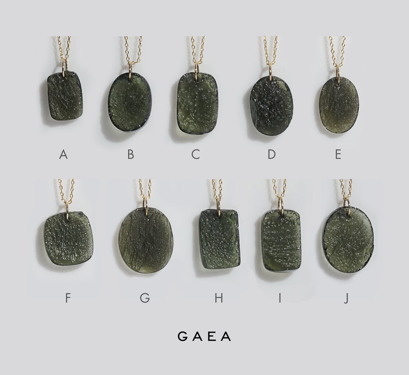 Rough and Polished Moldavite Cabochon in 14K Gold (D) - Gaea